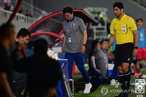 Thua U23 Indonesia, trợ lý HLV Hàn Quốc đổ lỗi cho chấn thương, thiếu cầu thủ-1