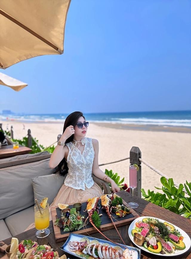 Em gái Văn Toàn ngày càng nhuận sắc, sống sang chảnh trong biệt thự, xài hàng hiệu-5