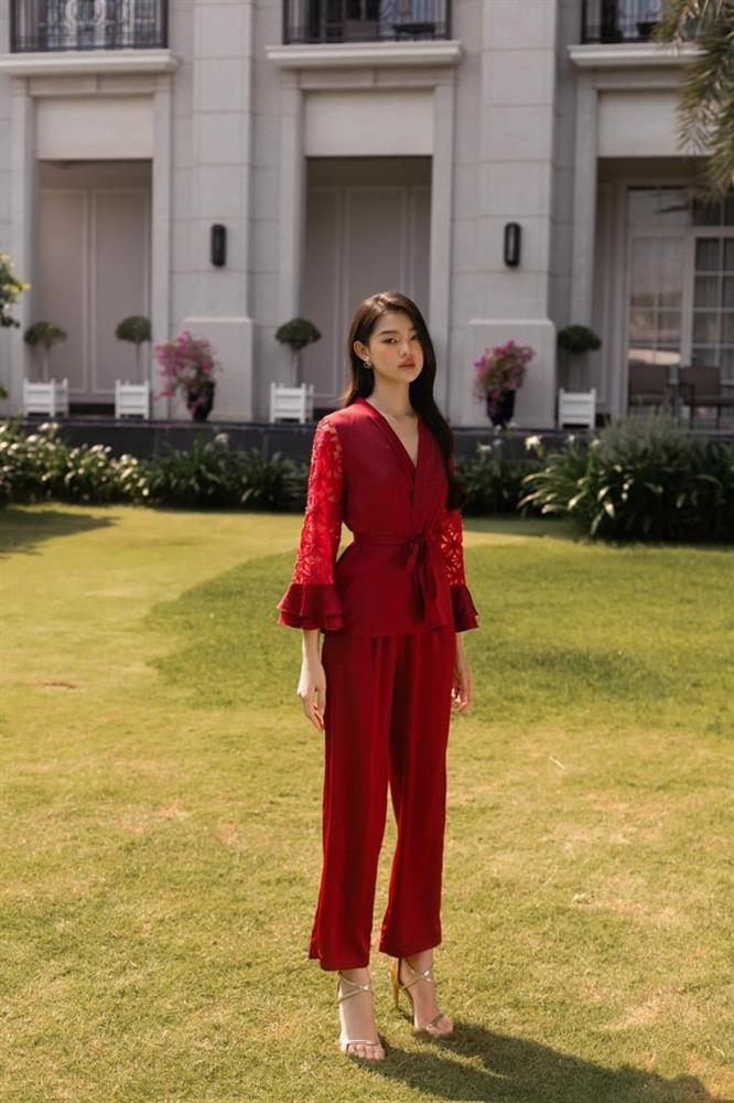 Búp bê sống Bé Quyên sở hữu gu thời trang thanh lịch nhưng quý phái-7