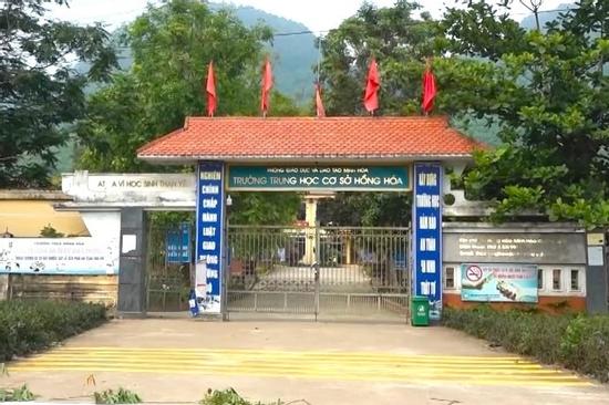 Vụ nam sinh lớp 6 đọc, viết chưa thạo: Rà soát học sinh toàn huyện