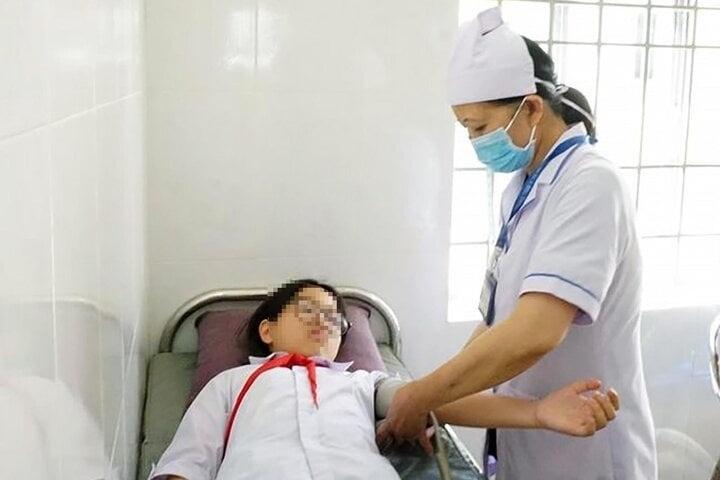 Thời tiết nóng nực, làm gì để tránh ngộ độc thực phẩm?-2