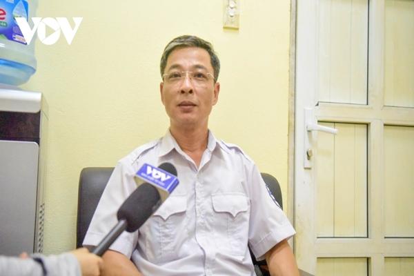 Người dân ùn ùn đổ về các bến xe ở Hà Nội dịp nghỉ lễ 30/4 và 1/5-8