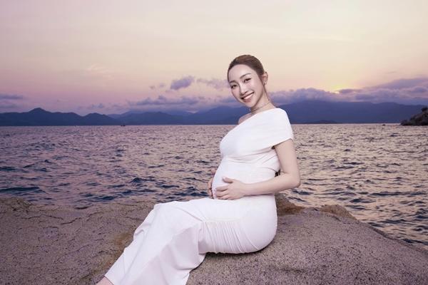 Sao Việt săn rồng vàng phút 90, xúc động khoảnh khắc thông báo tin vui, hội nhóc tỳ chuẩn con nhà gia thế-7