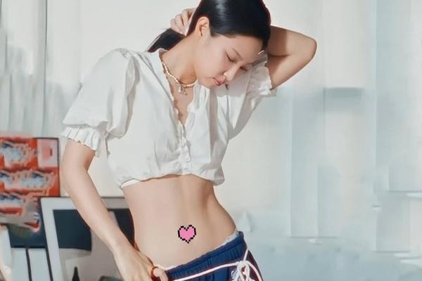 Vòng eo Jennie (BlackPink) gây sốt hơn cả MV vừa ra mắt-1