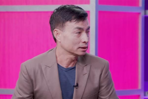 Cuộc sống của bố bé Xuân Mai trên đất Mỹ: Rao bán quán phở vì quá vất vả, vợ định mở tiệm nail-4