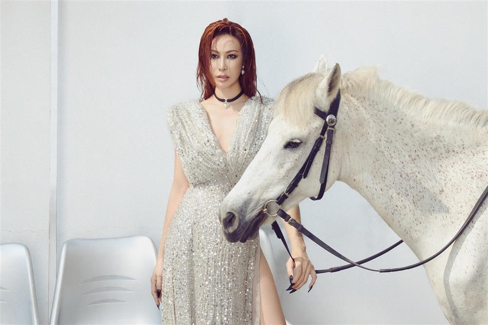 Uyên Linh thay đổi thế nào sau Chị đẹp đạp gió rẽ sóng-3