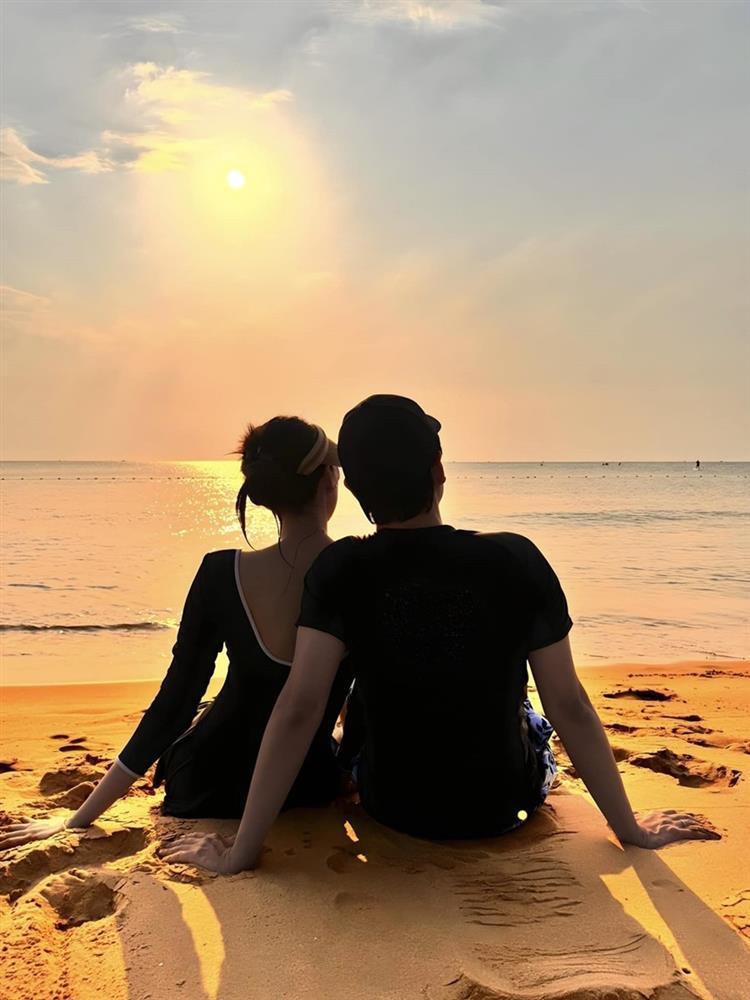 Hoa hậu Đặng Thu Thảo rời showbiz, lặng lẽ cuộc sống bên chồng đại gia và 2 con-5