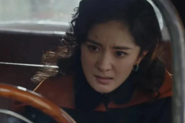 Bóc trần cát-xê Dương Mịch trong Cáp Nhĩ Tân 1944 giữa lúc tranh cãi về diễn xuất-4