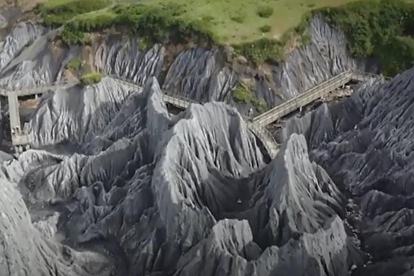 Biển Sầm Sơn ken đặc du khách tắm biển-15