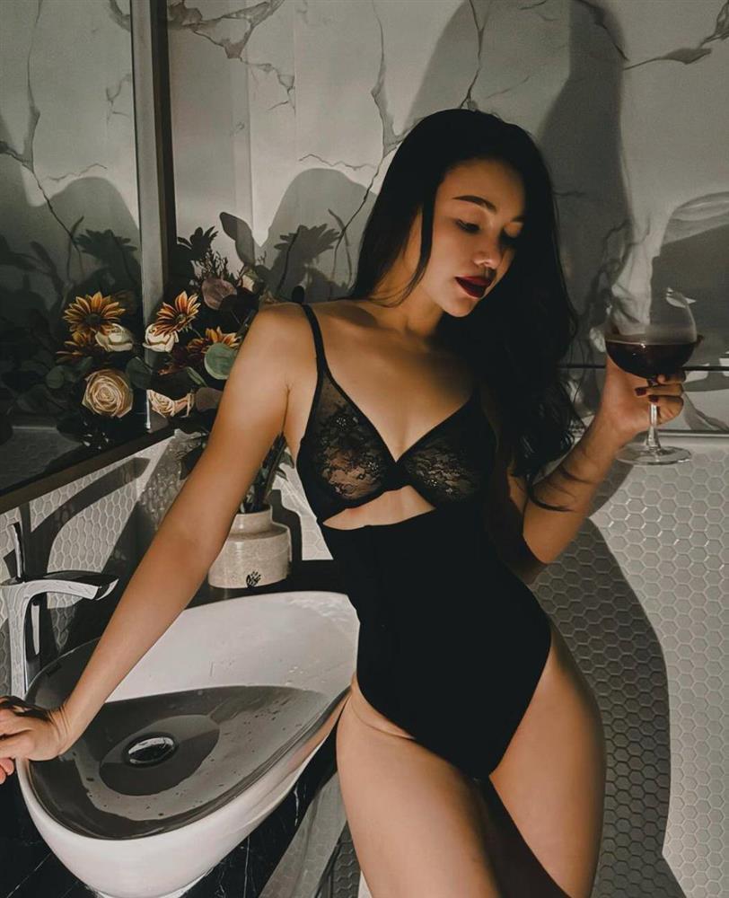 Người đẹp miền Tây có 3 vòng nóng bỏng, số đo cuốn hút vì chăm tìm thầy bẻ dáng-4