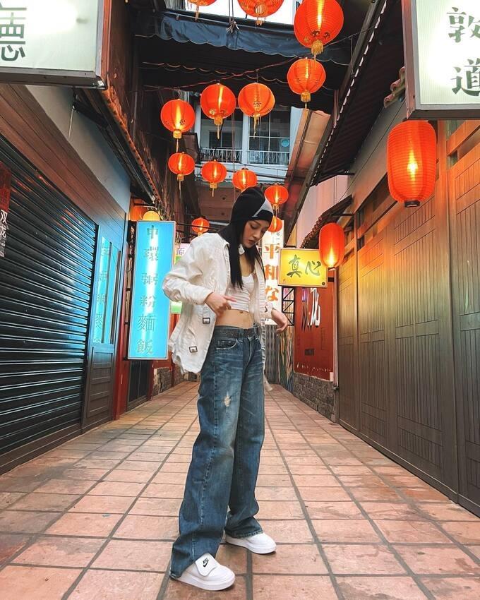 Thời trang hack tuổi và tôn dáng đỉnh cao của Bảo Anh-4