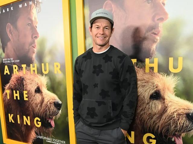 Mark-Wahlberg.jpg