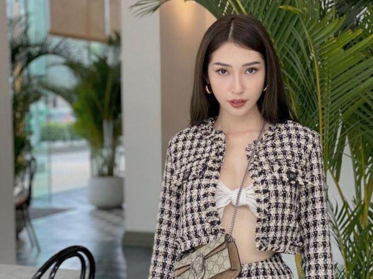 Ninh Dương Lan Ngọc, Kỳ Duyên body hot hơn nắng hè khi mặc áo mini-6