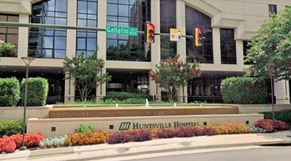 Hai em bé ra đời cùng ngày cùng nơi, có tên giống hệt một cặp vợ chồng quá cố-1