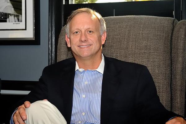 Đây là cách dạy con của vợ cũ ông Donald Trump: Khi bạn để con cái bận rộn, chúng sẽ không có thời gian để tìm hay tạo ra rắc rối!-3