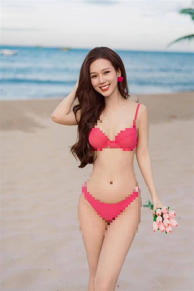 Showbiz Việt: Loạt mỹ nhân nóng bỏng với bikini-5