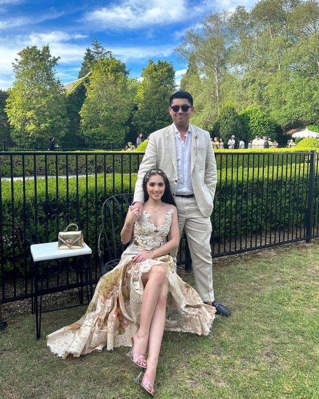 Thiếu gia nhà tỷ phú nổi nhất nhì Việt Nam có vẻ ngoài điển trai như diễn viên: 23 tuổi làm Phó tổng giám đốc, sang chảnh như hoàng tử-8