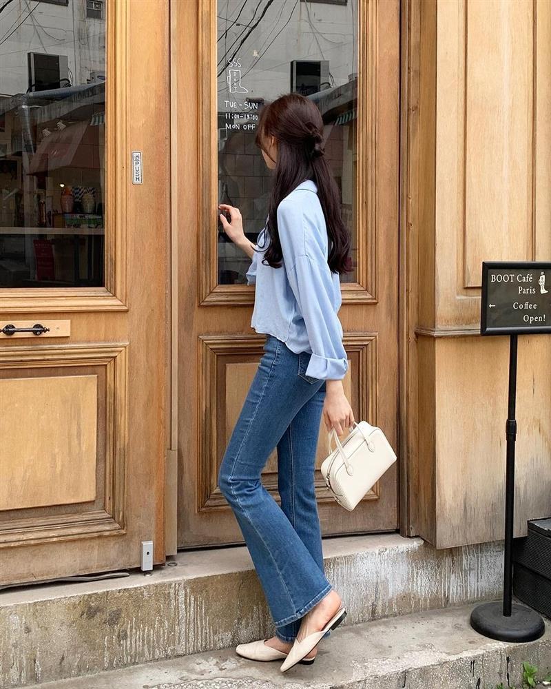 Diện áo blouse với 4 kiểu quần và chân váy này sẽ giúp bạn mặc đẹp suốt mùa hè-1