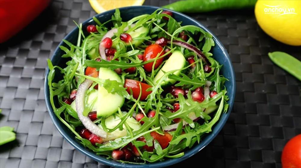 Giữ dáng tại nơi làm việc: 3 lời khuyên của chuyên gia để tránh tăng cân khi làm việc tại văn phòng-5