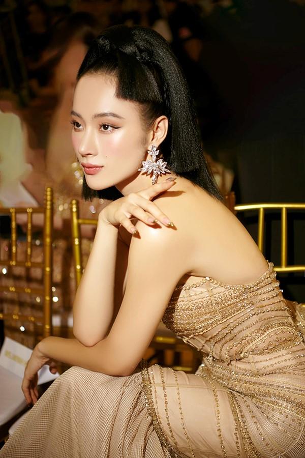 Bà mẹ nhí Angela Phương Trinh: Từ diễn viên nhỏ tuổi nổi tiếng giờ ra sao sau nhiều lùm xùm đời tư?-5