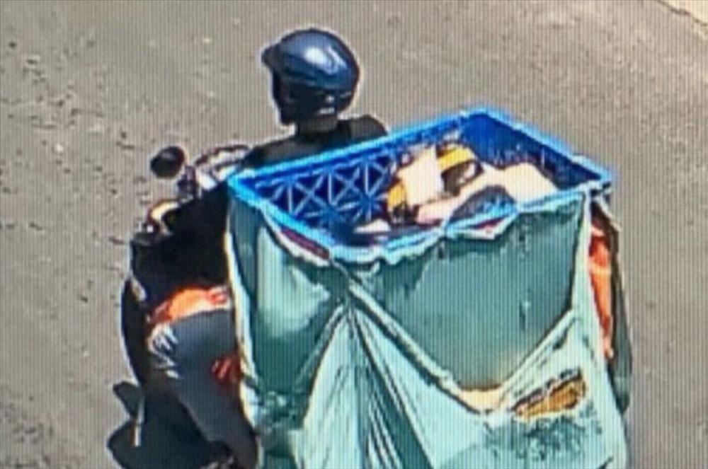 Lời khai của 2 đối tượng trộm xe máy của nam shipper cùng 81 đơn hàng-2