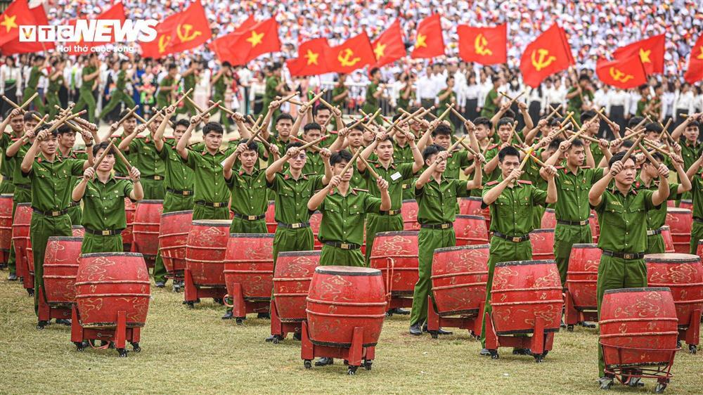 Ngắm những bóng hồng tham gia diễu binh kỷ niệm Chiến thắng Điện Biên Phủ-2