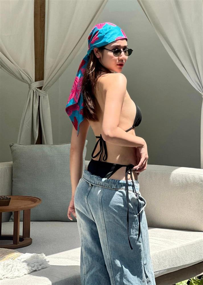 Bikini của sao Việt: Quỳnh Kool, Huyền Lizzie khoe body cực cháy xứng danh mỹ nhân VTV-1