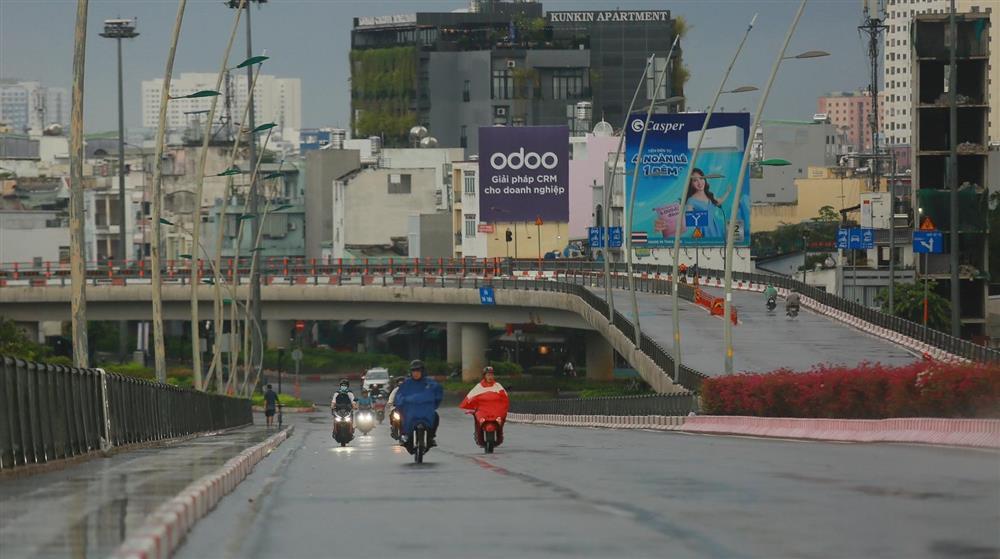 TP.HCM có mưa vàng giải nhiệt ở nhiều nơi, sắp qua cao điểm nắng nóng-3