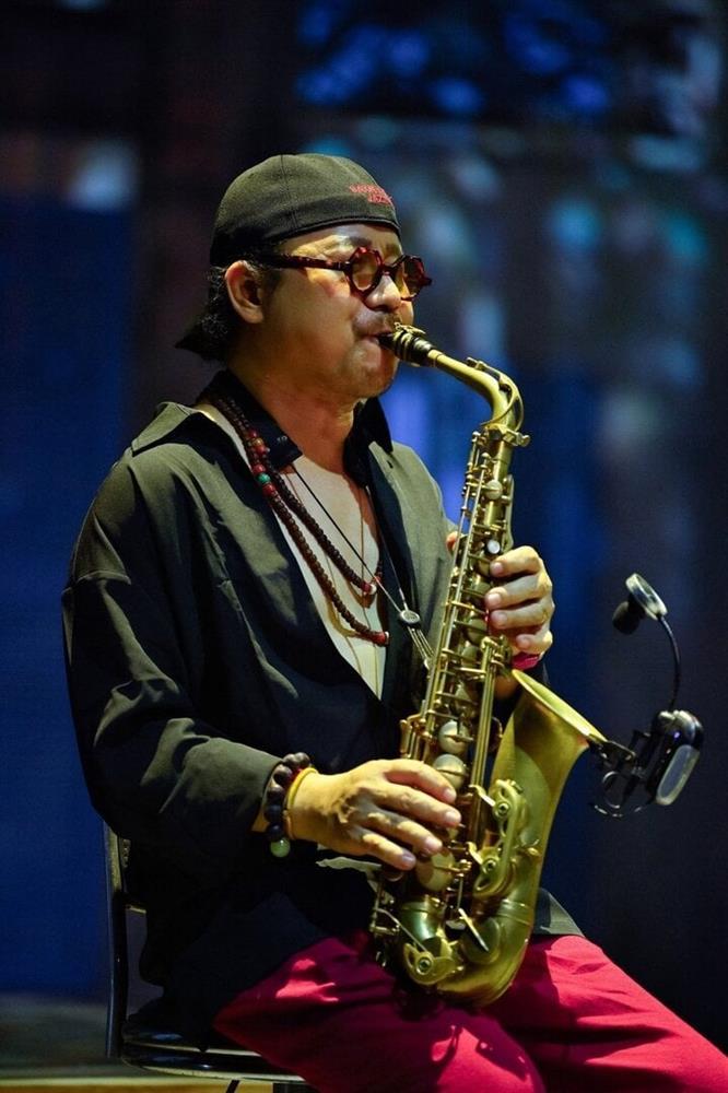 Sau bạo bệnh, sức khoẻ của nghệ sĩ saxophone Trần Mạnh Tuấn ra sao?-2
