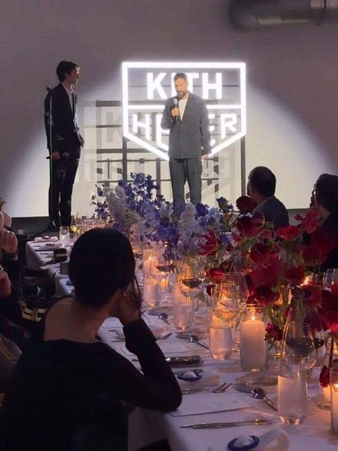 BLACKPINK dạo này: Lisa hẹn hò rất vui, Jennie đi feat dạo cũng hot, 2 mẩu còn lại thì sao?-10