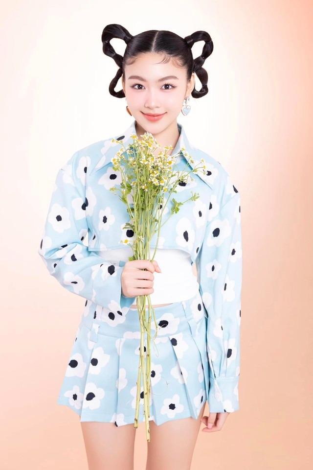 Visual của ái nữ nhà MC Quyền Linh tài sắc vẹn toàn, được ví như Lọ Lem ngoài đời thực-4