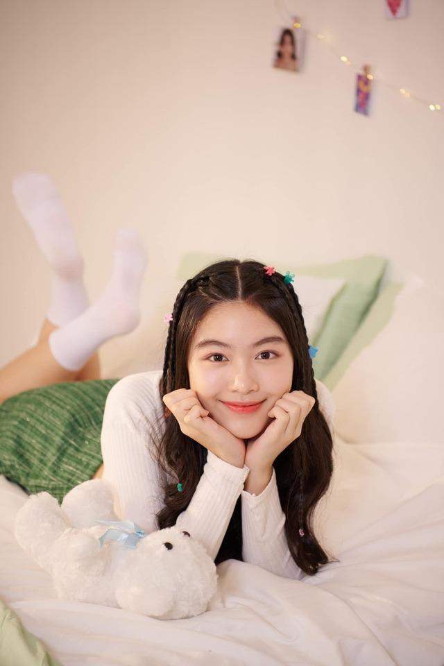 Visual của ái nữ nhà MC Quyền Linh tài sắc vẹn toàn, được ví như Lọ Lem ngoài đời thực-7