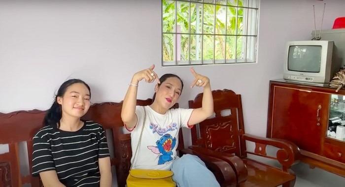 Căn nhà độc đáo của nam nghệ sĩ đình đám có vợ kém 26 tuổi-10