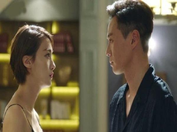 Vượt 300km lên thăm con gái vừa sinh, con rể thấy túi thịt gà ông bà mang lên liền vứt thùng rác và sự thật đằng sau-1