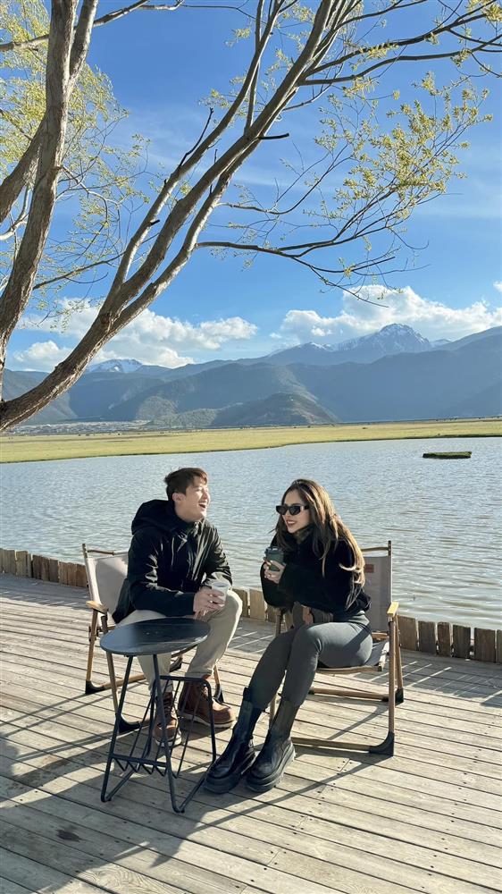 Diễn viên Huỳnh Anh và vợ MC hơn 6 tuổi đi tuần trăng mật ở Trung Quốc-3