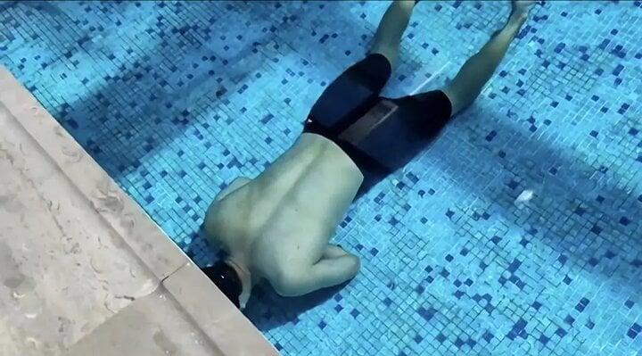 HLV bơi chết đuối khi tập nín thở, người quay video tưởng vẫn ổn nên không cứu-1