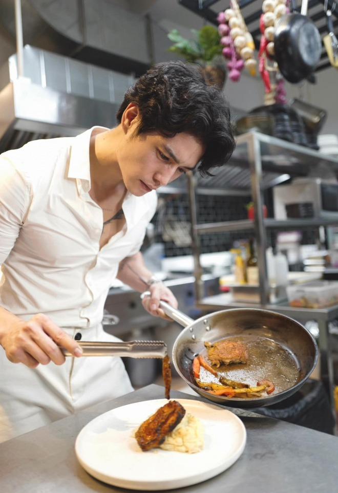 Quán chay mở 3 ngày đã phải làm lại vì nóng của vợ chồng Ngô Thanh Vân có gì đặc biệt?-2