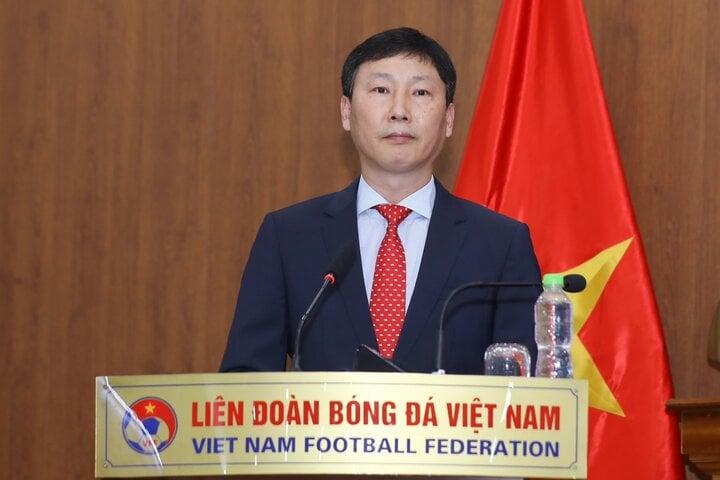 VFF nâng chỉ tiêu cho HLV Kim Sang-sik ở AFF Cup 2024-1