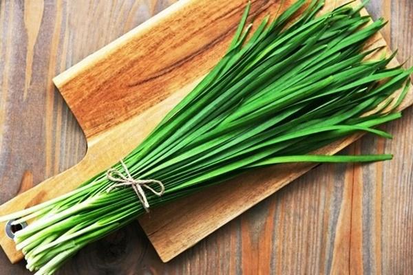 Loại rau mọc dại khắp nơi nhưng là vị thuốc cực tốt cho sức khỏe-2