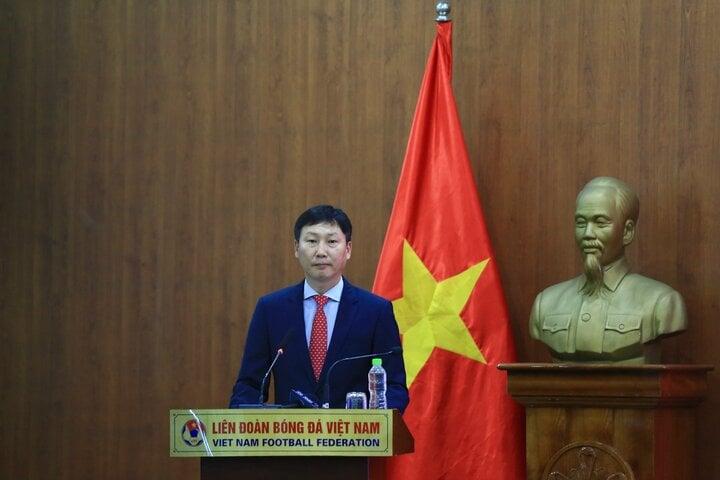 Công Phượng, Văn Toàn nhận lời cảnh báo đầu tiên của HLV Kim Sang-sik-1