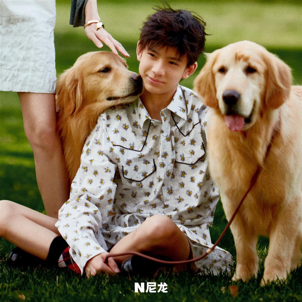 Quý tử của nàng Chúc Anh Đài lớn phổng phao, tuổi 15 đã bộc lộ thần thái ngôi sao-7