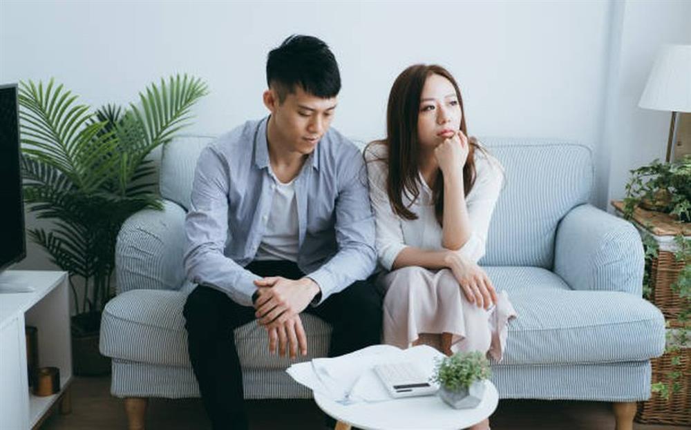 Trắng tay khi chuẩn bị sinh con vì chồng đầu tư thua lỗ-1