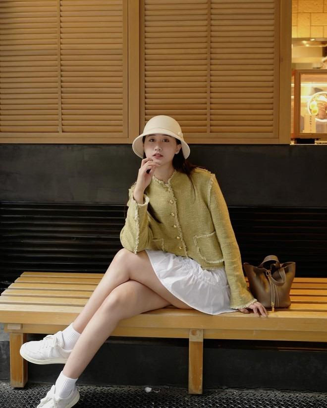 Nga Anh - hot girl đang hẹn hò với chồng cũ Mai Ngọc: Kém bạn trai thiếu gia 8 tuổi, vào top 10 cuộc thi nhan sắc-1