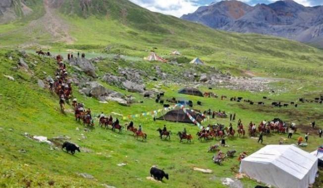 Kỳ lạ thành phố treo thưởng 1 tỷ đồng cho ai trồng được 1 cây xanh-3