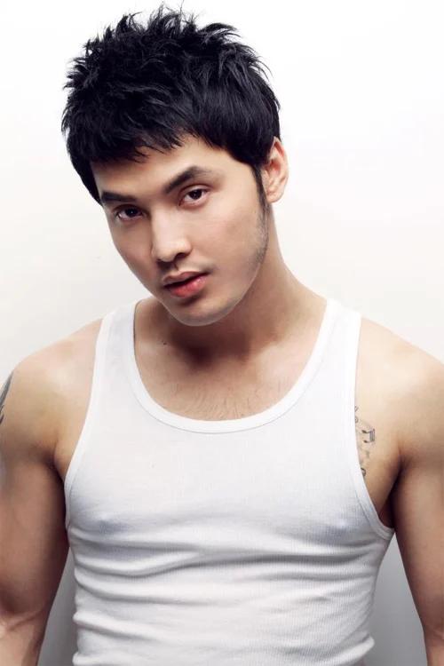 Ca sĩ hạng A năm 2000 nổi tiếng đào hoa nhưng lấy quản lý đã có con riêng làm vợ, hôn nhân hạnh phúc viên mãn-2