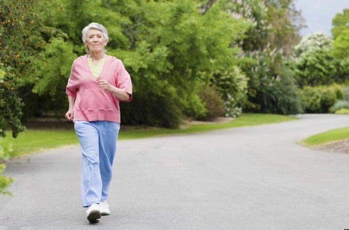 5 bài tập nên thực hiện thường xuyên ở tuổi 70-2