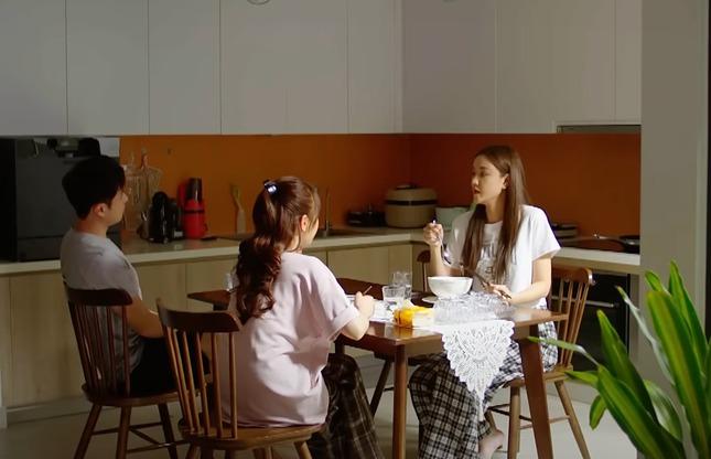 Phim giờ vàng có Thanh Sơn, Việt Hoa lại vướng tranh cãi-1