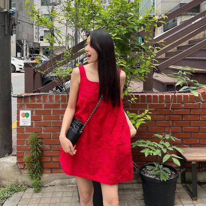 5 màu sắc trang phục nổi bật, ăn ảnh đáng sắm nhất Hè 2024-1