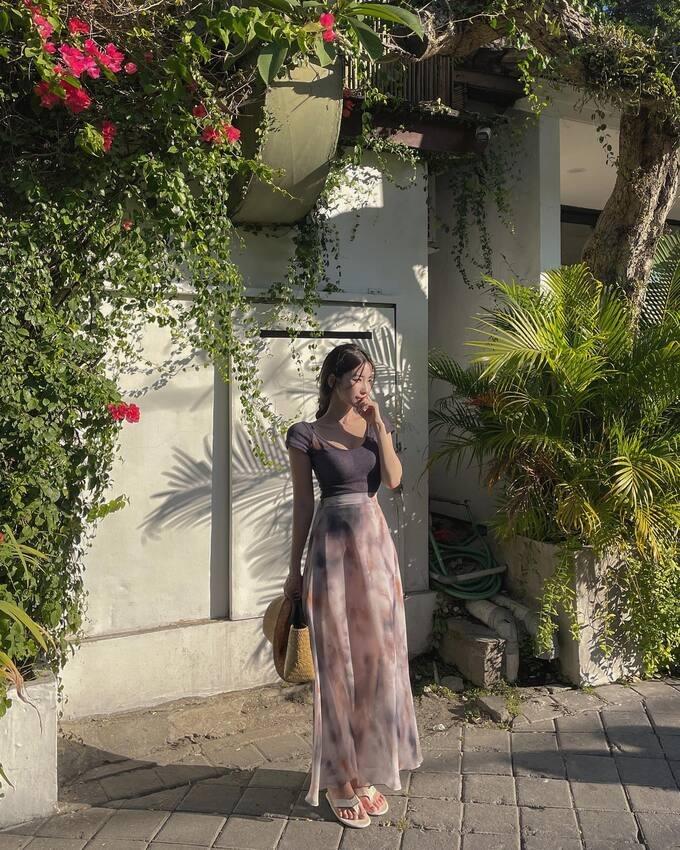 5 màu sắc trang phục nổi bật, ăn ảnh đáng sắm nhất Hè 2024-4