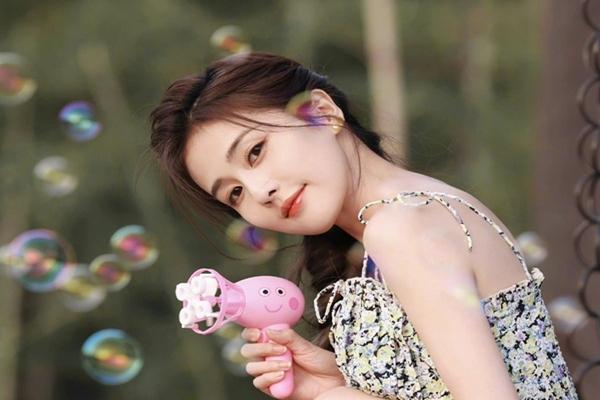 8h sáng thứ Sáu 10/5/2024, 3 con giáp đuổi nghèo đón giàu, của cải chất cao-2